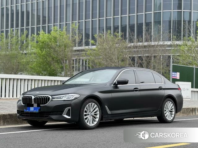 BMW 5 series 2021 Черный из Китая