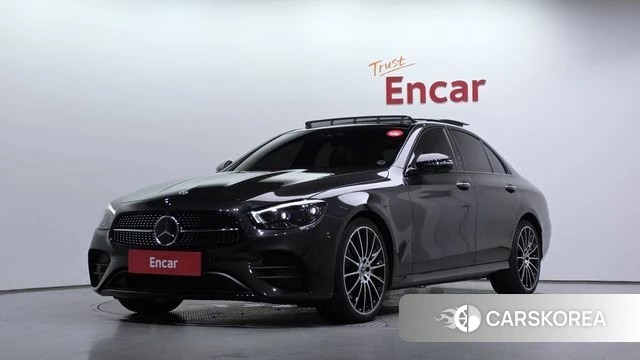 Mercedes-Benz E-Class W213 2022 Серый из Кореи