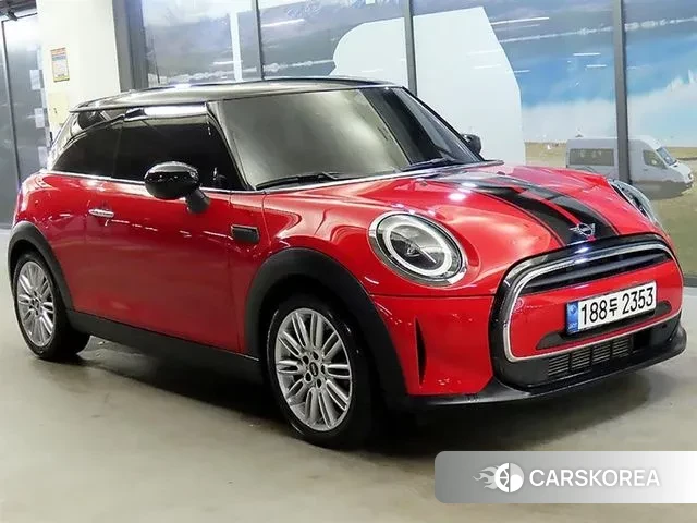 Mini Cooper 2021 Красный из Кореи