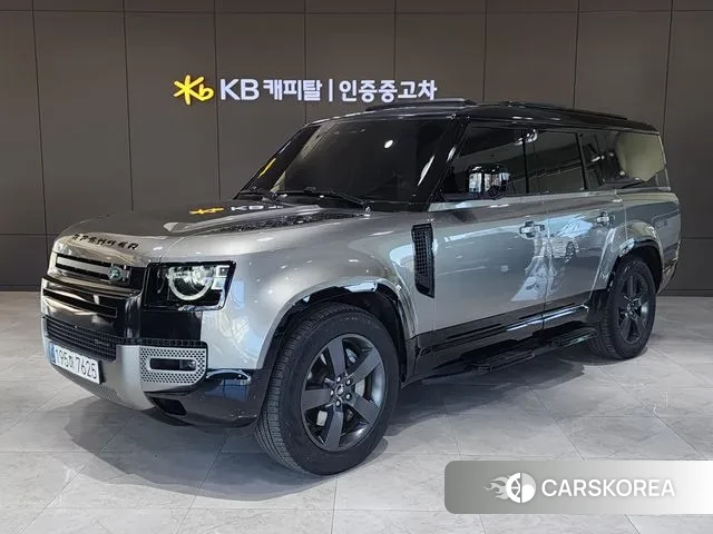 Land Rover Defender (L663) 2023 Серебряный из Кореи