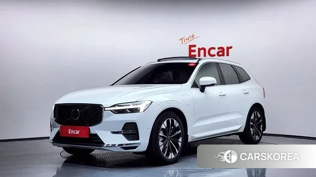 Volvo XC60 second Generation 2025 Белый из Кореи