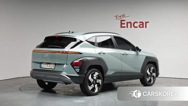 Hyundai Kona (SX2) 2025 Цвет галактики из Кореи