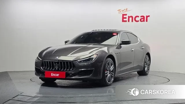 Maserati Ghibli 2019 Серый из Кореи