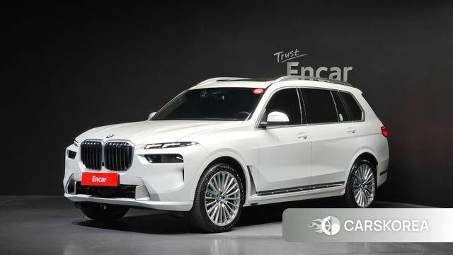 BMW X7 (G07) 2024 Белый из Кореи