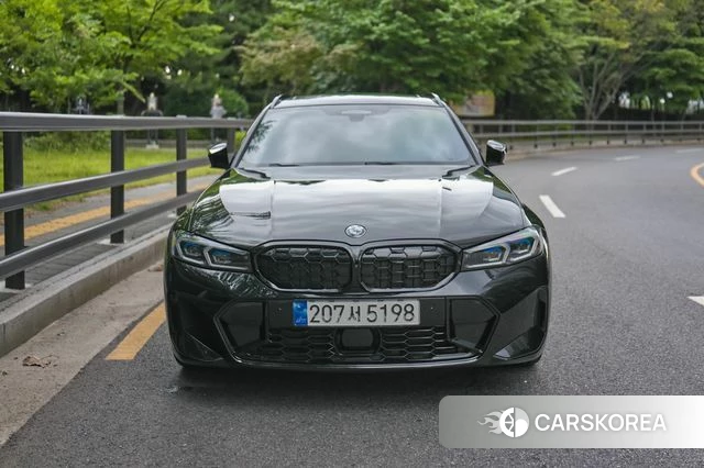 BMW 3 Series (G20) 2023 Черный из Кореи