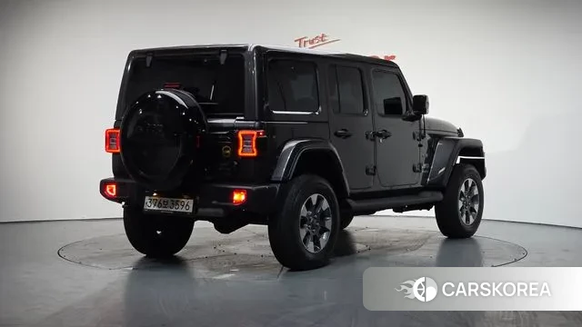 Jeep Wrangler (JL) 2019 Серый из Кореи
