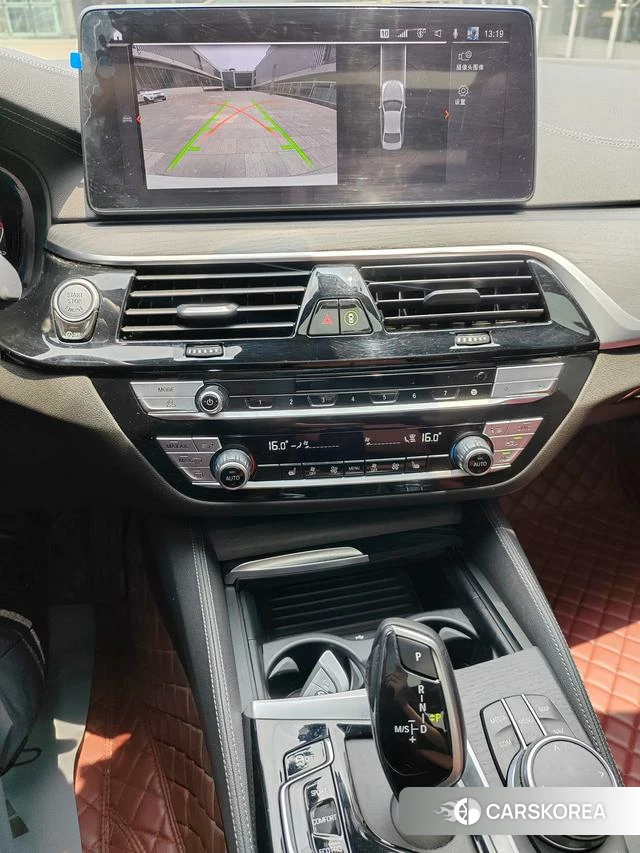 BMW 5 series 2021 Белый из Китая