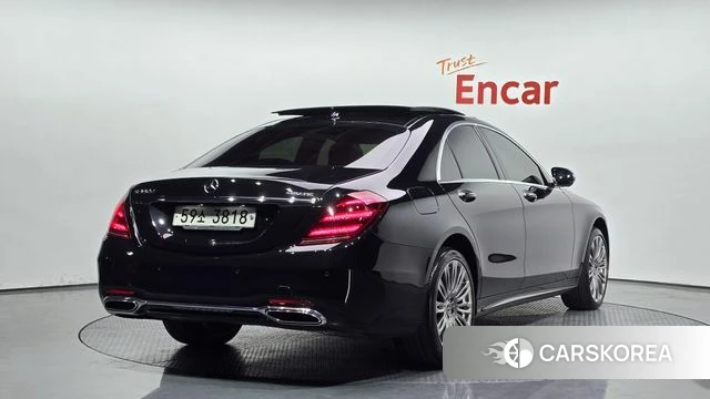 Mercedes-Benz S-Class W222 2018 Черный из Кореи