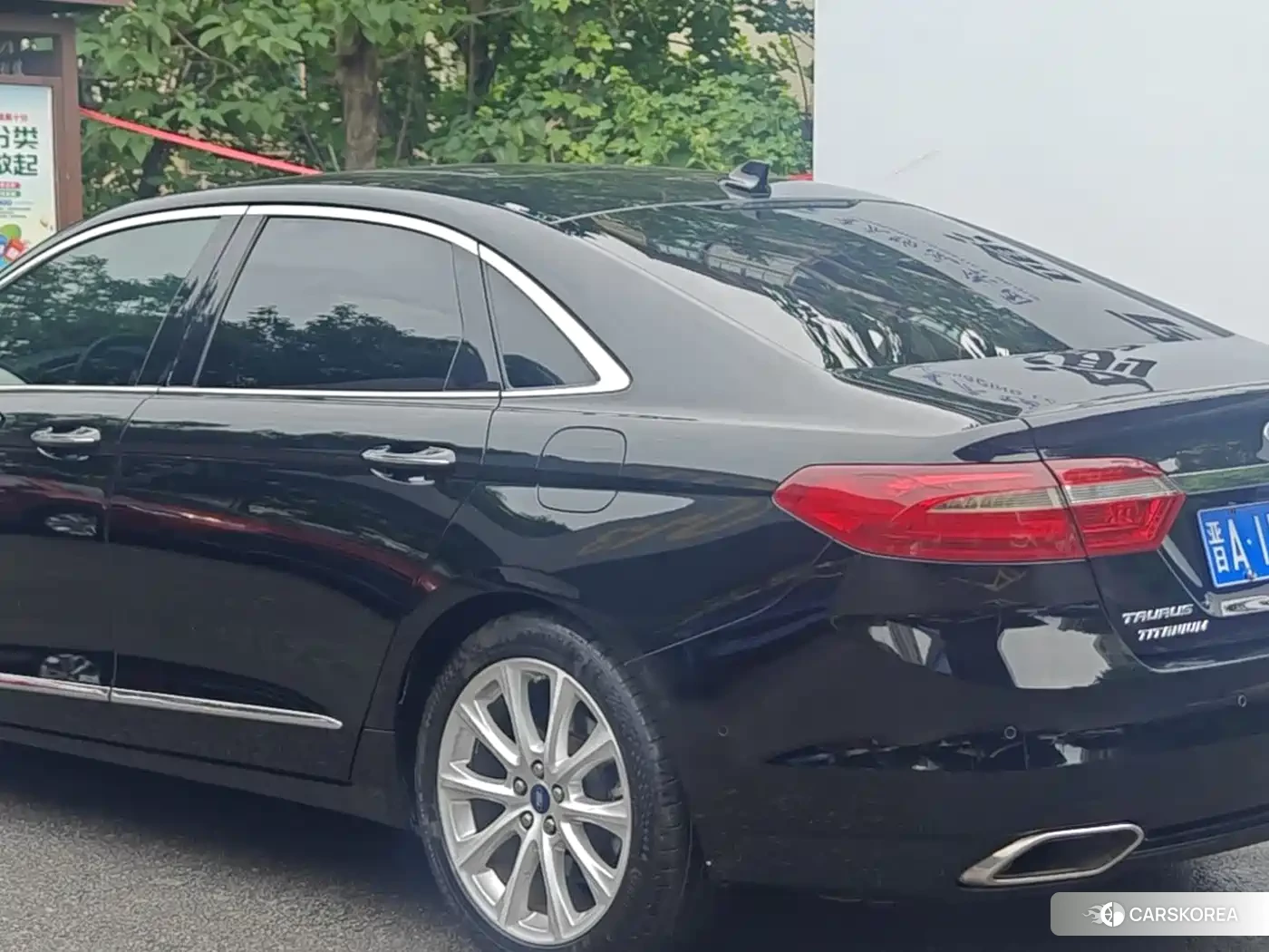 Ford Taurus 2019 Черный из Китая