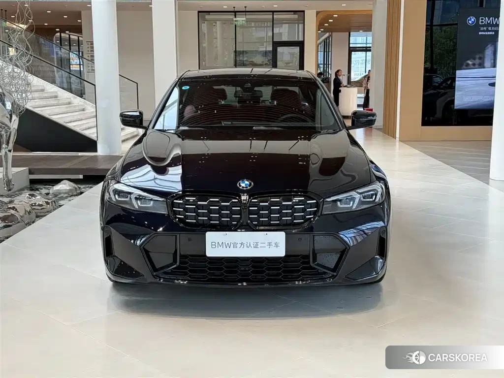 BMW 3 series 2024 Черный из Китая