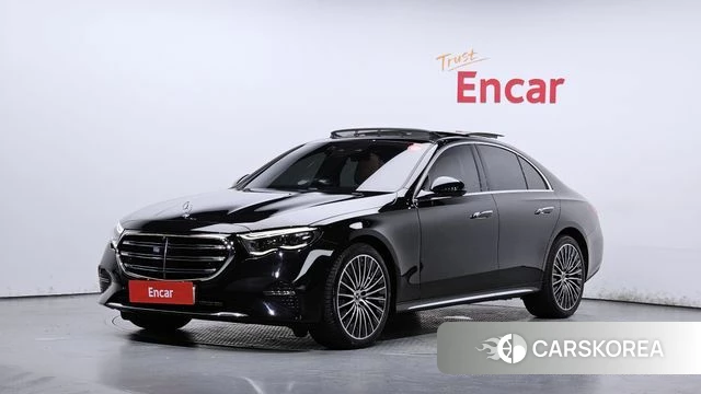 Mercedes-Benz E-Class W214 2024 Черный из Кореи