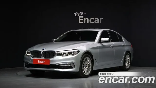 BMW 5 Series (G30) 2020 Серебристо-серый из Кореи