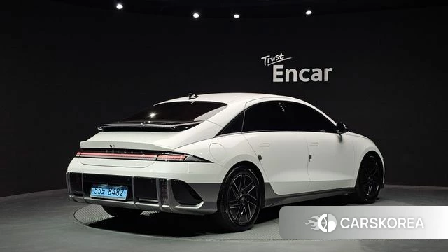 Hyundai Ionic 6 2023 Белый из Кореи