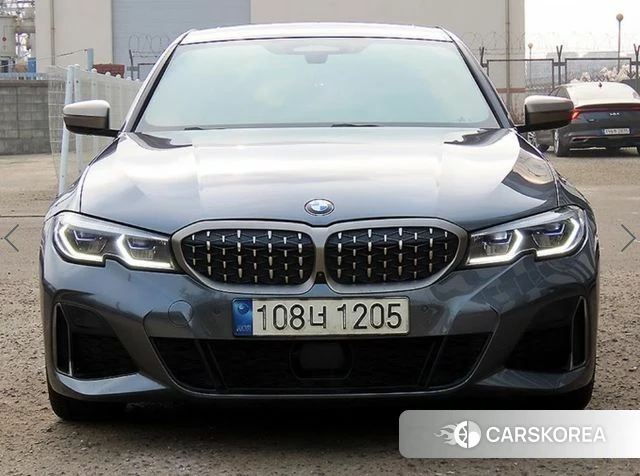 BMW 3 Series (G20) 2021 Серебристо-серый из Кореи