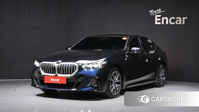 BMW 5 Series (G60) 2024 Черный из Кореи