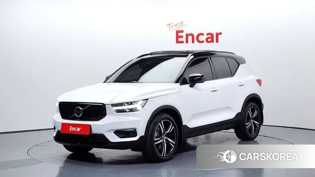 Volvo XC40 2021 Белый из Кореи