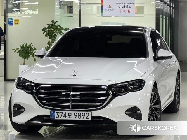 Mercedes-Benz E-Class W214 2025 Белый из Кореи