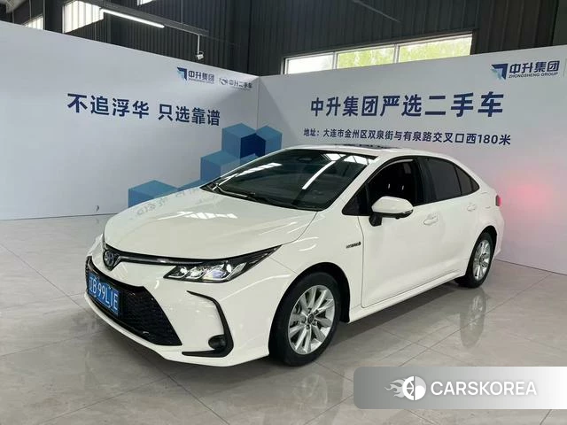 Toyota Corolla 2023 Белый из Китая