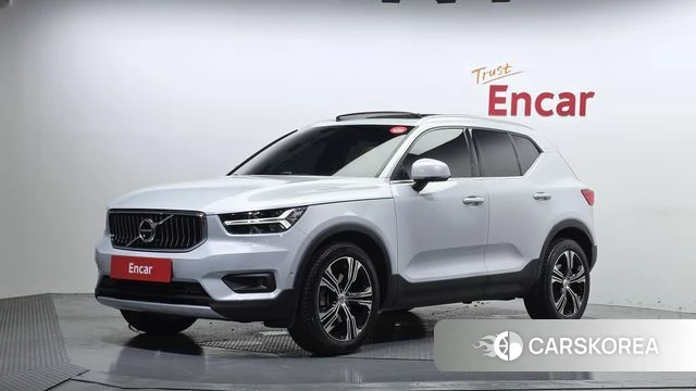 Volvo XC40 2021 Белый из Кореи