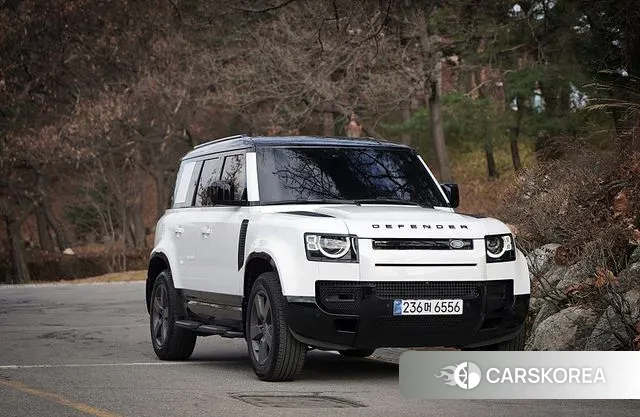 Land Rover Defender (L663) 2025 Белый из Кореи