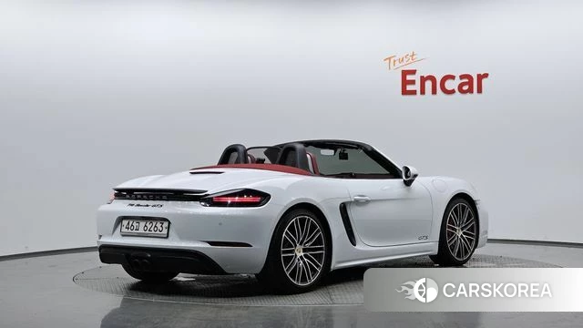 Porsche 718 Boxster 2018 Белый из Кореи
