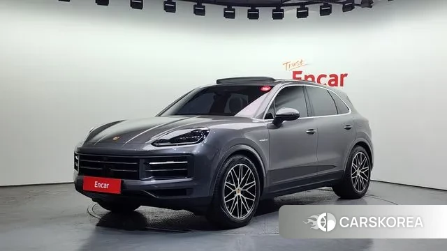 Porsche Cayenne (PO536) 2024 Серый из Кореи