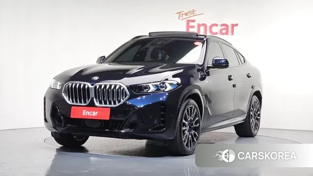 BMW X6 (G06) 2024 Черный из Кореи