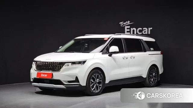 Kia Carnival 4th generation 2023 Белый из Кореи