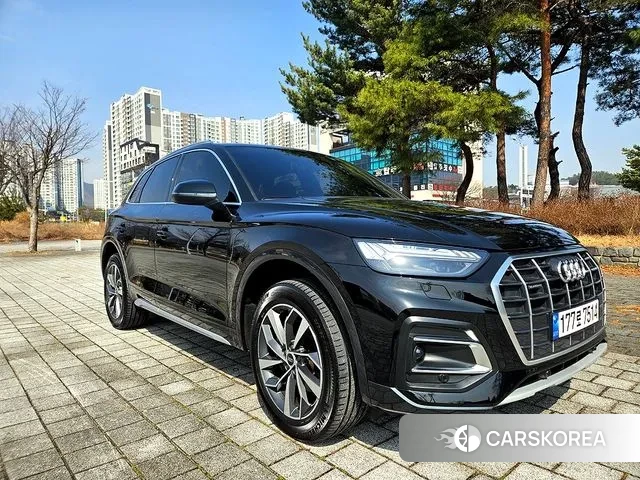 Audi Q5 (FY) 2023 Черный из Кореи