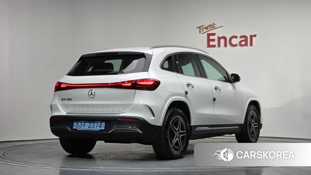 Mercedes-Benz EQA H243 2024 Белый из Кореи