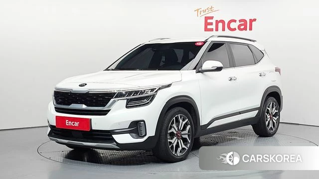 Kia Seltos 2021 Белый из Кореи