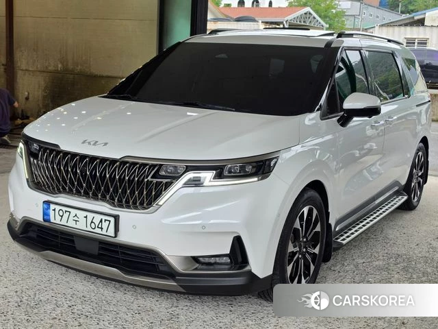 Kia Carnival 4th generation 2023 Белый из Кореи
