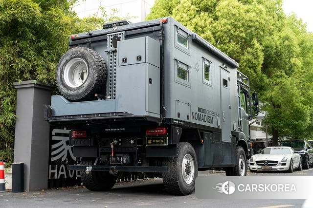 Mercedes-Benz Unimok U5000 SUV id 4239454 из Китая