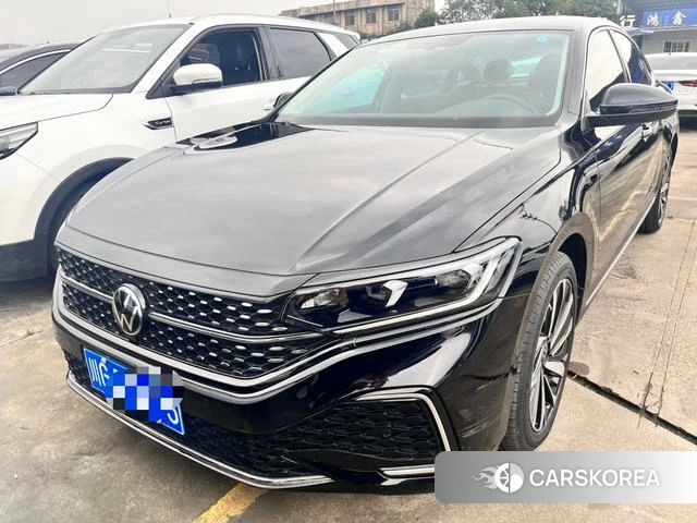 Volkswagen Passat 2022 Черный из Китая