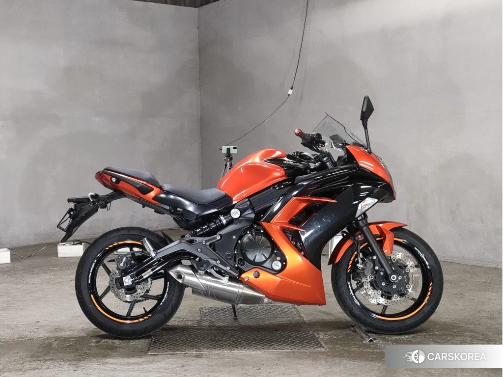 Проданный Kawasaki NINJA 400 2017 из Японии