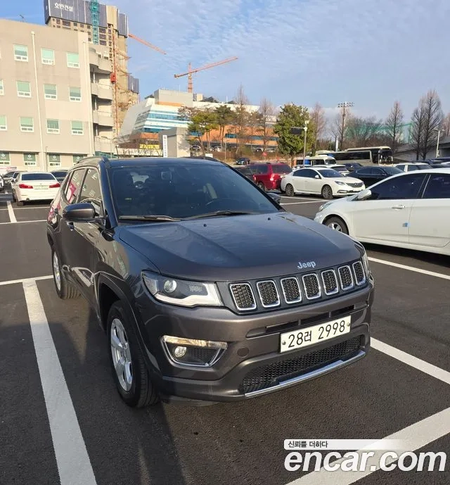 Jeep Compass 2nd Generation 2018 Серый из Кореи