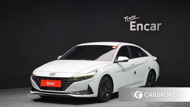 Hyundai Avante Hybrid (CN7) 2022 Белый из Кореи