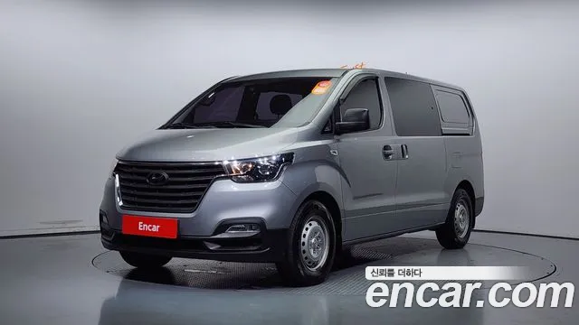 Hyundai The New Grand Starex 2018 Серебристо-серый из Кореи