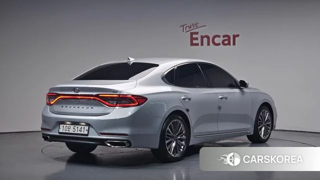 Hyundai Grandeur IG 2019 Серебряный из Кореи