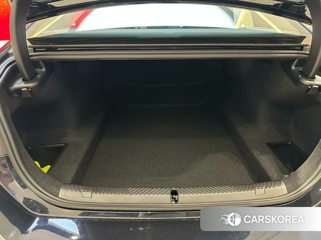 BMW 5 series 2025 Синий из Китая