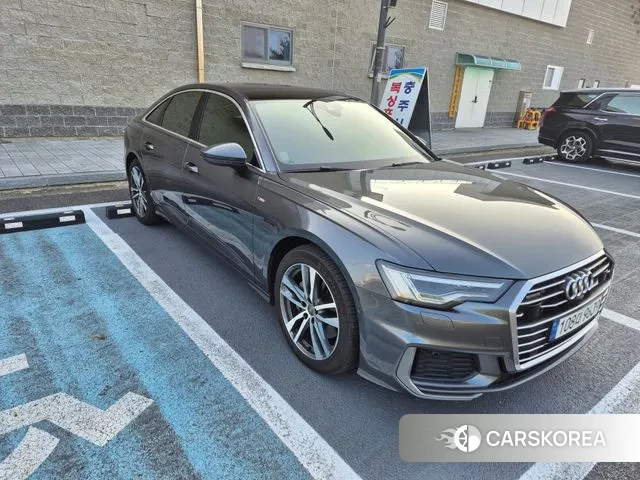 Audi A6 (C8) 2020 Серый из Кореи