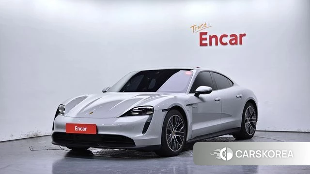 Porsche Taycan 2023 Серебристо-серый из Кореи