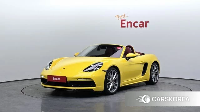 Porsche 718 Boxster 2019 Желтый из Кореи