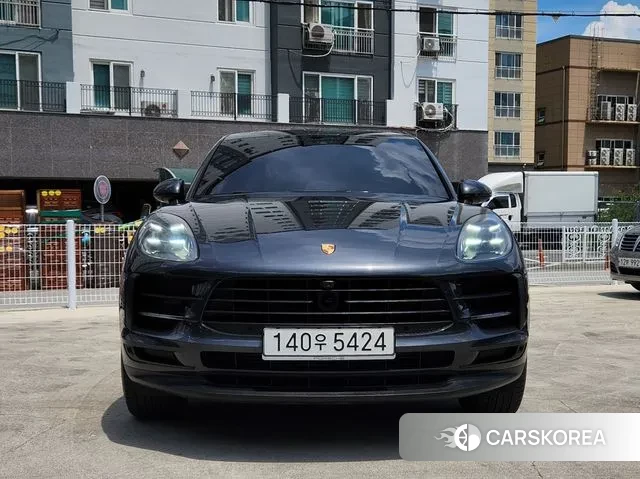 Porsche Macan 2019 Серый из Кореи