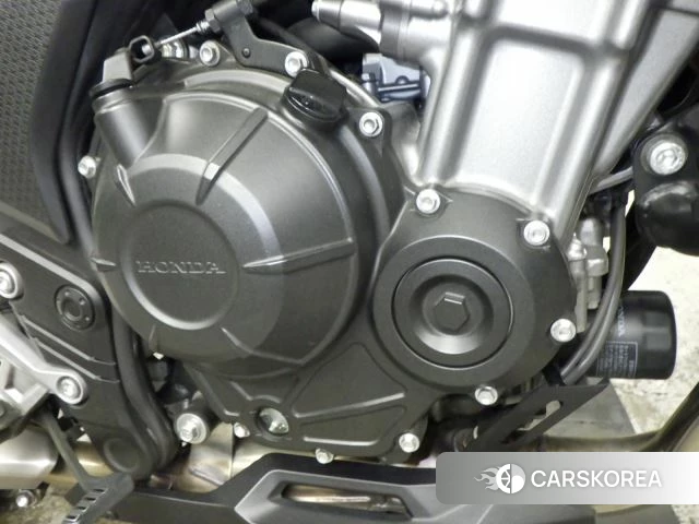 Engine photo