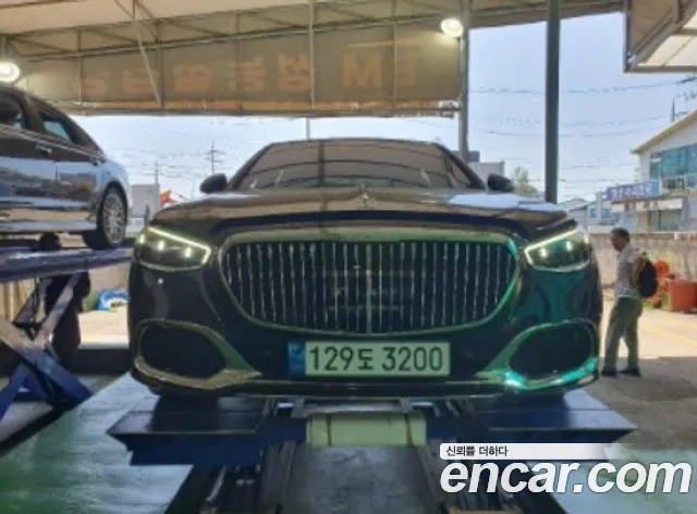 Mercedes-Benz S-Class W223 2023 Черный из Кореи