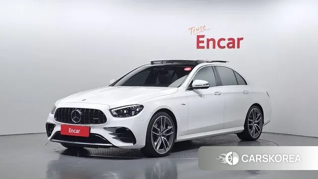 Mercedes-Benz E-Class W213 2021 Белый из Кореи