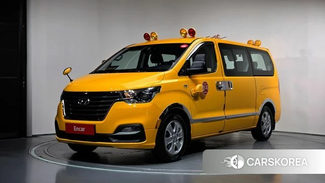 Hyundai The New Grand Starex 2019 Желтый из Кореи