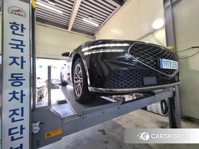 Genesis G90 (RS4) 2022 Черный из Кореи