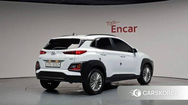 Hyundai Kona 2018 Белый из Кореи